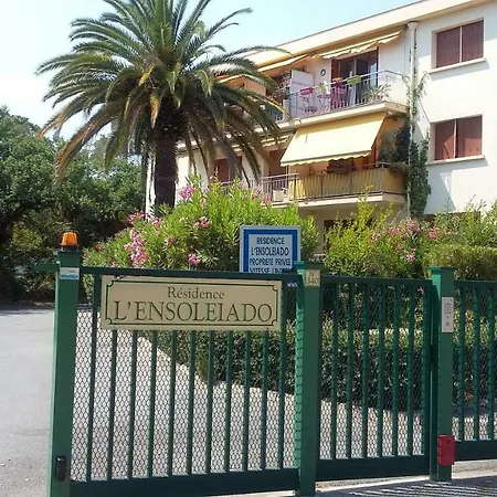 Ensolleiado Saint Raphael